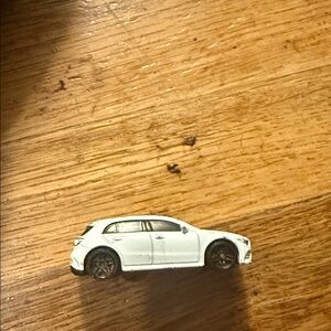Hot Wheels 2019 Mercedes Benz